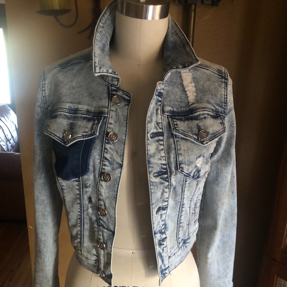 Jacket - Picture 1 of 4